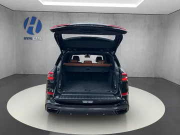 Car image 37