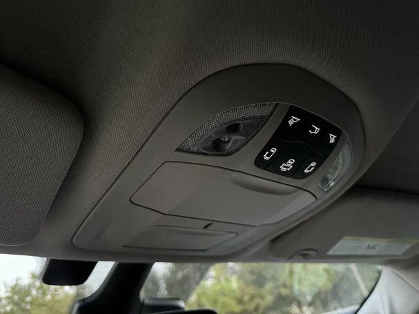 Chrysler Pacifica 211 kW image number 35