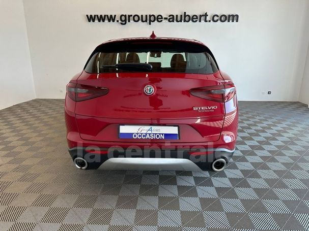 Alfa Romeo Stelvio 2.2 Diesel AT8 Super 118 kW image number 4