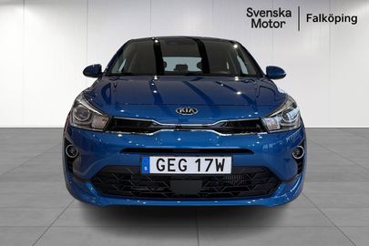 Car image 2