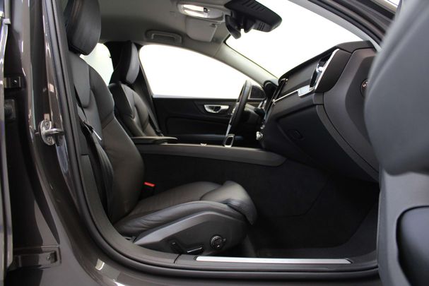 Volvo V60 B3 Plus 120 kW image number 29