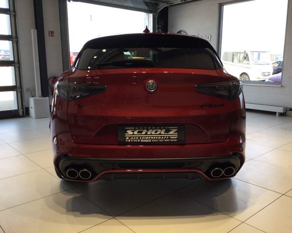 Alfa Romeo Stelvio V6 2.9 Quadrifoglio 375 kW image number 3