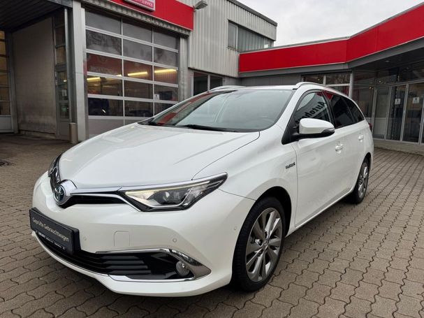 Toyota Auris Touring Sports 1.8 Hybrid 100 kW image number 1