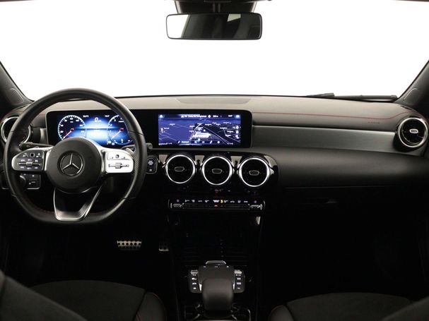 Mercedes-Benz CLA 200 120 kW image number 4