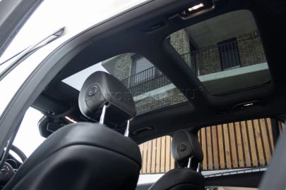 Car image 37