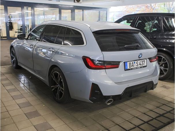 BMW 330 e Touring 215 kW image number 5