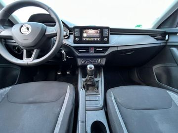 Car image 13