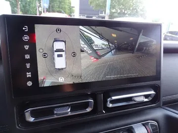 Car image 22