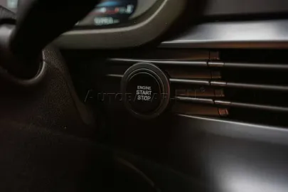 Car image 41
