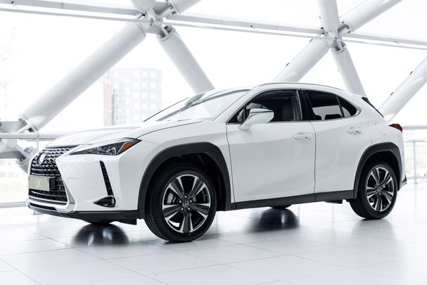 Lexus UX 250h 135 kW image number 36