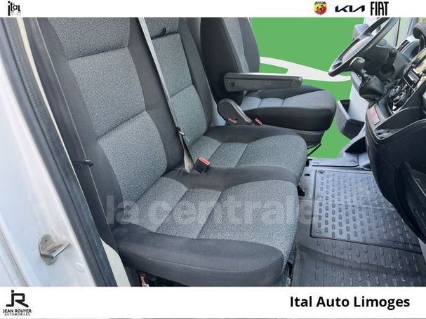 Fiat Ducato 30 2.3 MultiJet 130 96 kW image number 17