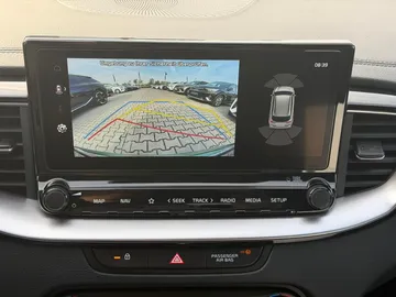 Car image 21