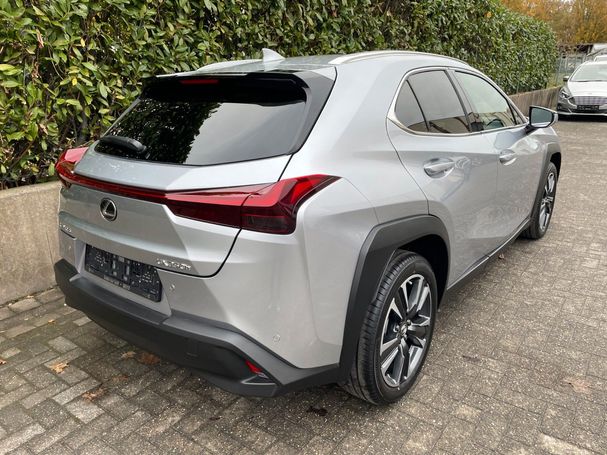 Lexus UX 107 kW image number 8