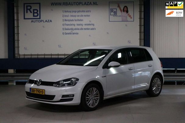 Volkswagen Golf 1.2 TSI Cup 81 kW image number 3