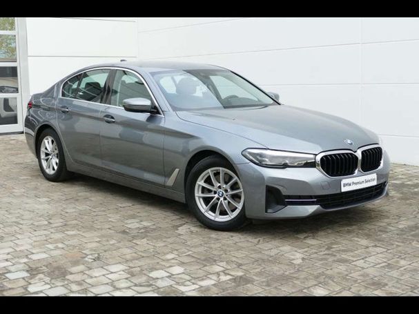 BMW 520i 120 kW image number 7