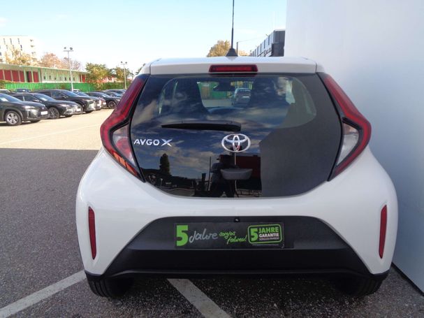 Toyota Aygo X 1.0 VVT-i 53 kW image number 6