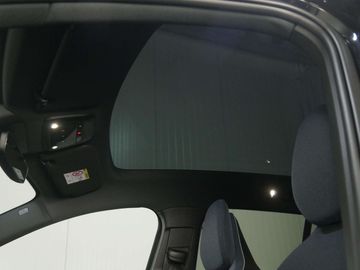 Car image 39