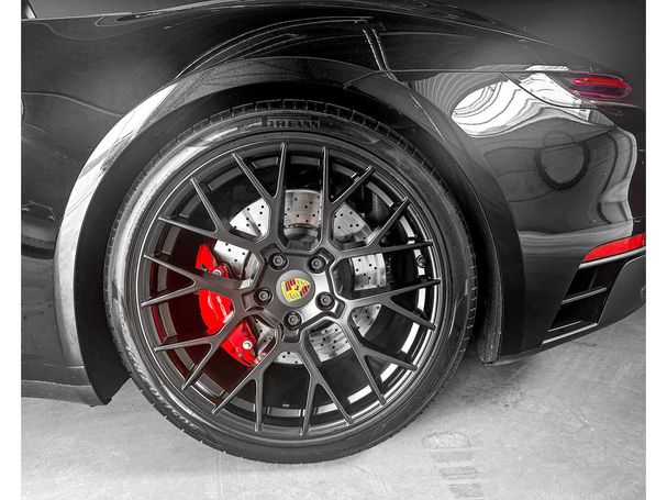 Porsche 992 Carrera 4 GTS 353 kW image number 18