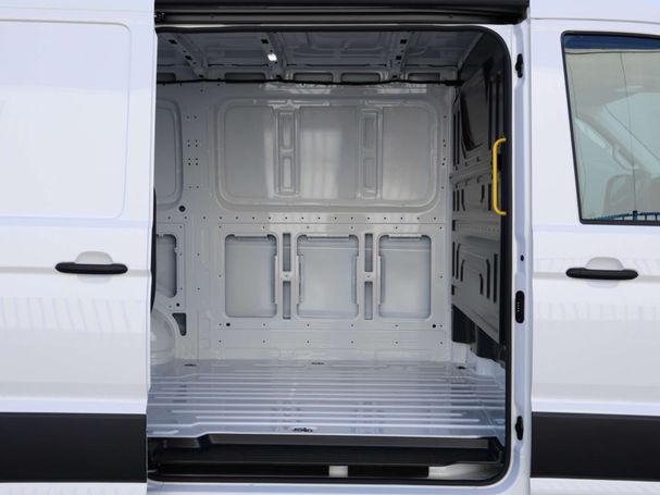 Volkswagen Crafter 35 2.0 TDI RWD 120 kW image number 23