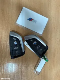Car image 40