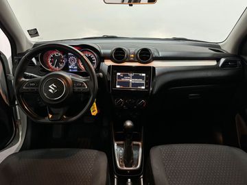 Car image 9