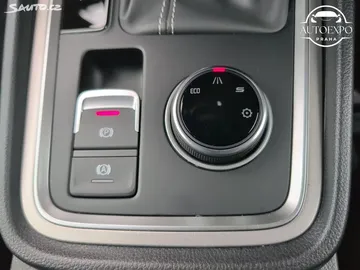 Car image 42