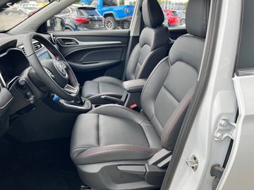 Car image 10