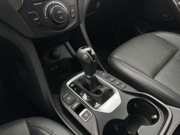 Car image 25