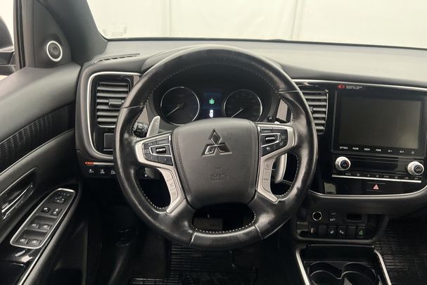 Mitsubishi Outlander 4WD 165 kW image number 16