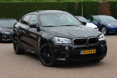 Car image 40