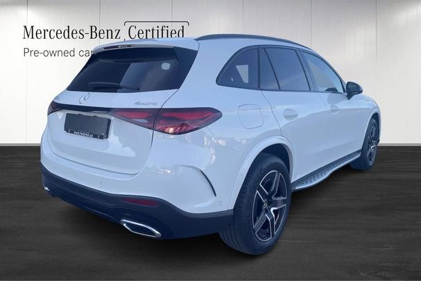 Mercedes-Benz GLC 300 e AMG Line 4Matic 230 kW image number 3