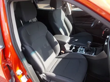 Car image 41