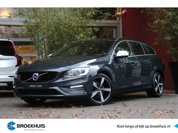 Volvo V60 T4 140 kW image number 1