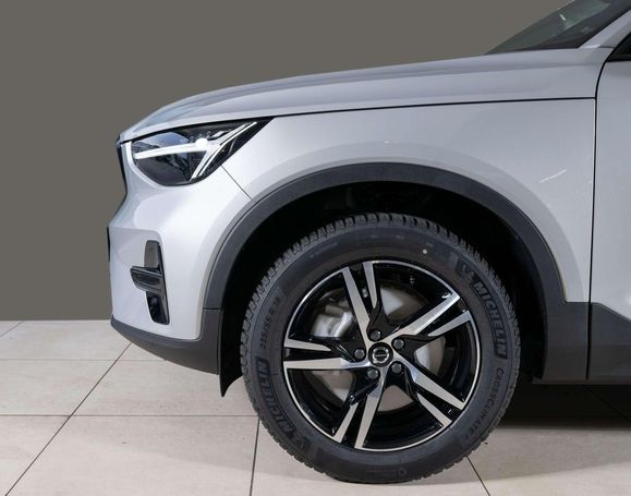 Volvo XC40 B3 Plus Dark 120 kW image number 9