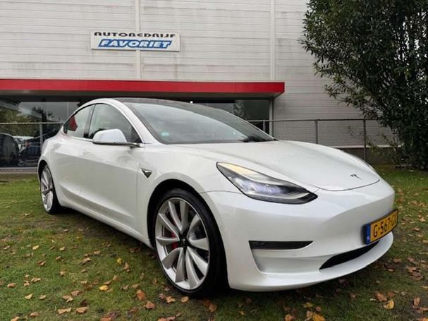 Tesla Model 3 Performance AWD 340 kW image number 2