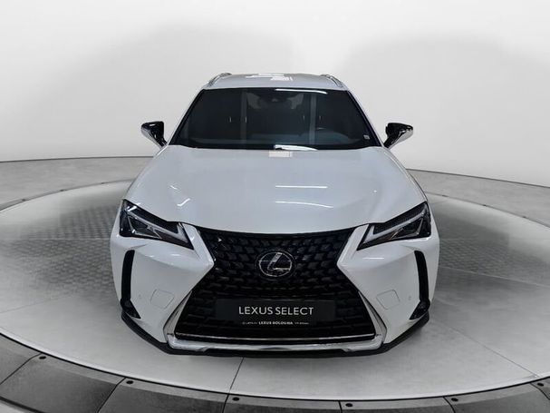 Lexus UX 135 kW image number 3