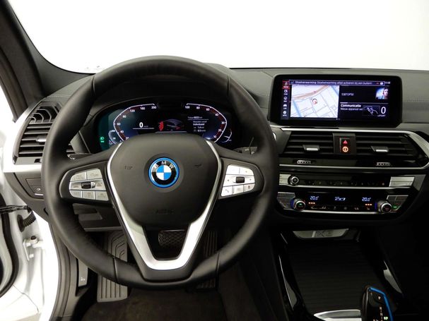 BMW iX3 80 kWh 210 kW image number 10