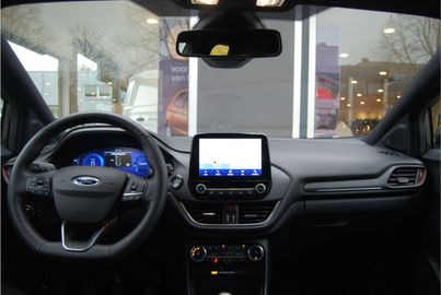 Car image 33