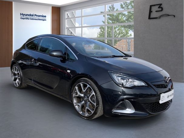 Opel Astra 2.0 Turbo OPC 206 kW image number 2