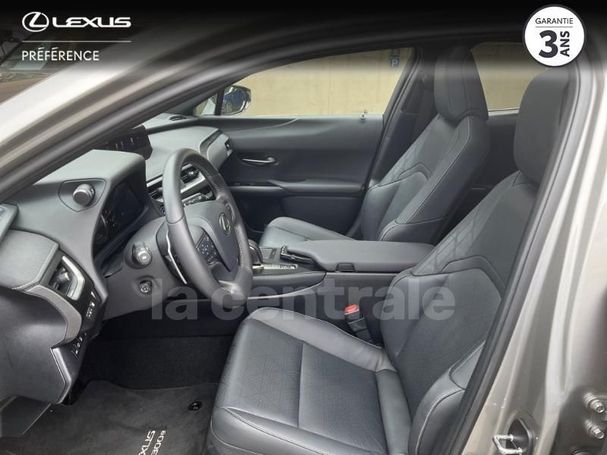 Lexus UX 300e 150 kW image number 16