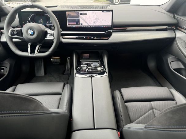 BMW 540d Touring xDrive 223 kW image number 8