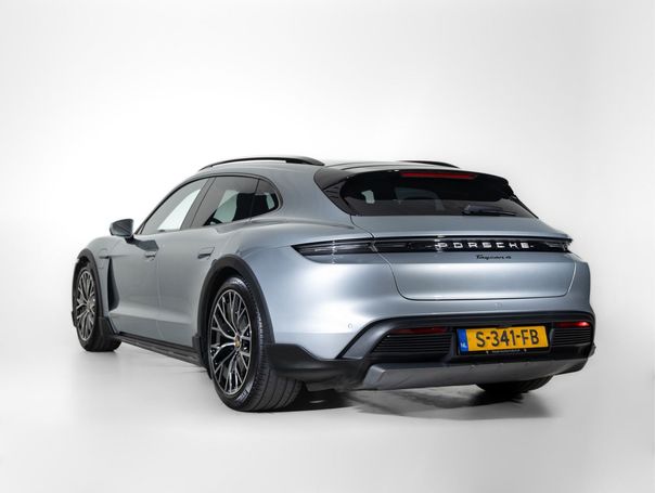 Porsche Taycan 4 Cross Turismo 279 kW image number 3