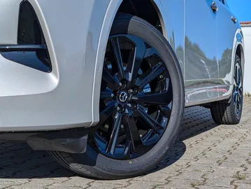 Car image 29