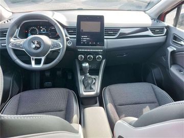 Car image 11