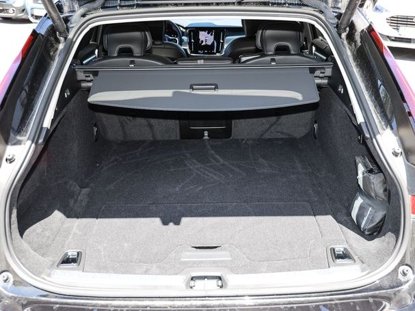 Volvo V90 B4 Ultimate 145 kW image number 17