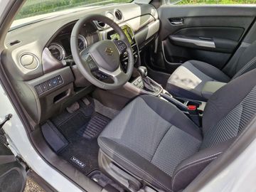 Car image 9