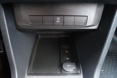 Car image 29