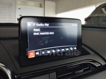 Car image 26