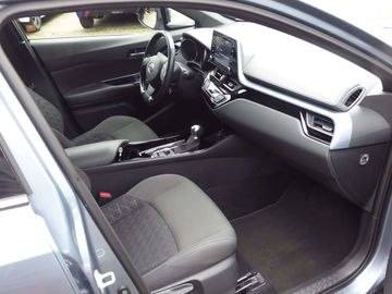 Car image 11