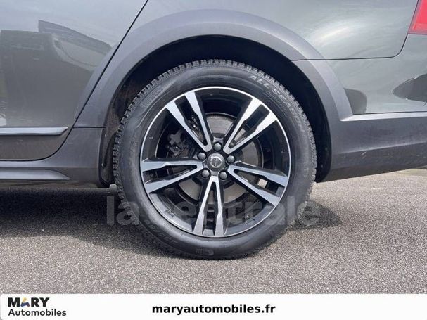 Volvo V90 Cross Country D5 AWD Geartronic 173 kW image number 13